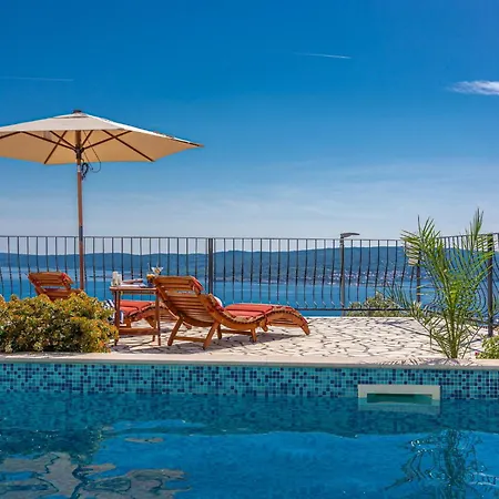 Apartman Lorelai - With Private Swimmingpool