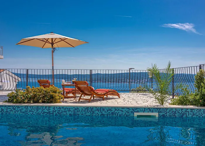 Apartmán Lorelai - With Private Swimmingpool